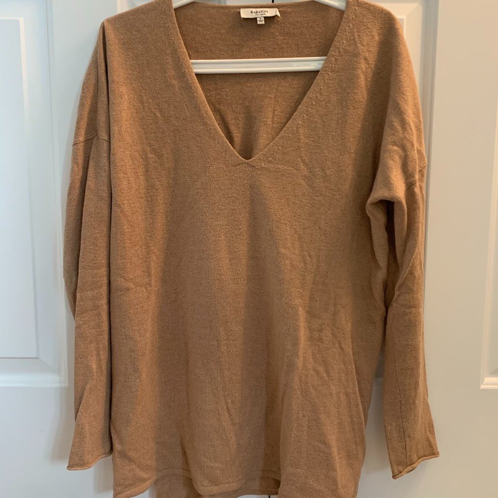 Aritzia Women's Sweater